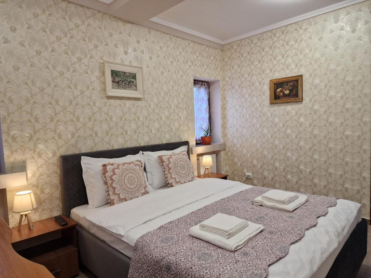 Laroka House Arty And Cosy Studio Universitate Center Bucareste Exterior foto